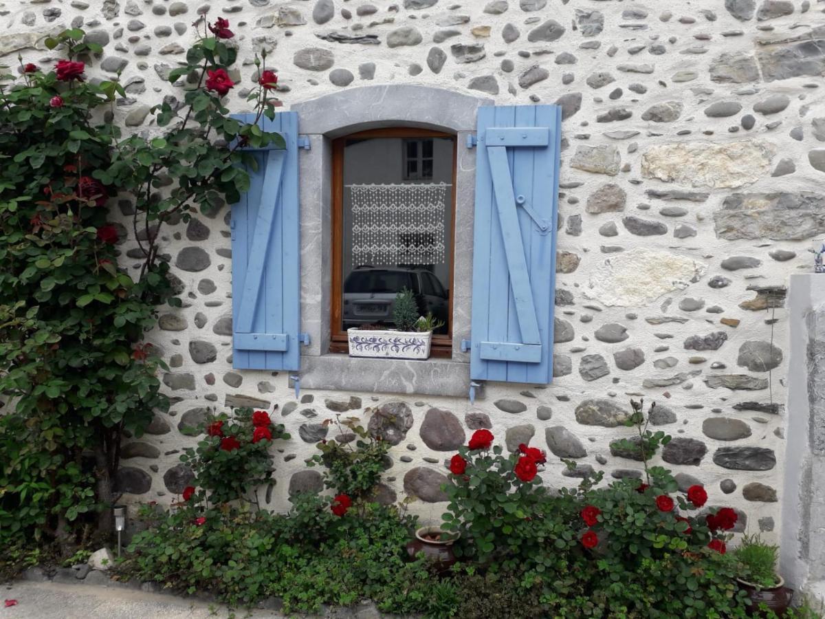 Meuble De Tourisme Au Coeur Du Village A Aramits , Haut Bearn Exterior photo